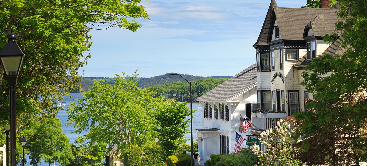 Maine Bed And Breakfast Award Winning Inn Restaurant Exterior View Of Our Midcoast Maine B